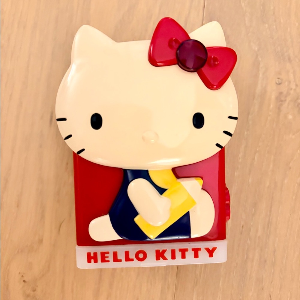 Vintage 1976 Sanrio Hello Kitty Pencil Sharpener HTF